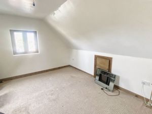 Photo 37- click for photo gallery